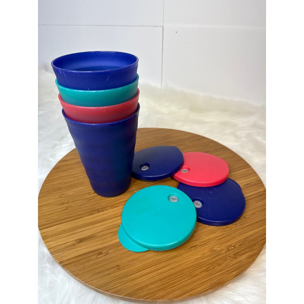 Tupperware 16 Ounce Cup Tumbler with Dripless Straw Hole Seal/Lid Set of 4